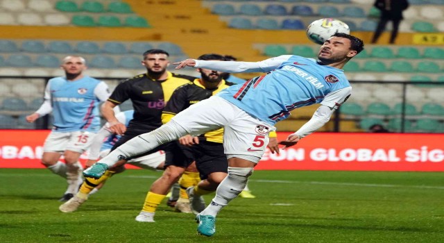 Spor Toto Süper Lig: İstanbulspor: 0 - Gaziantep FK: 1 (İlk yarı)