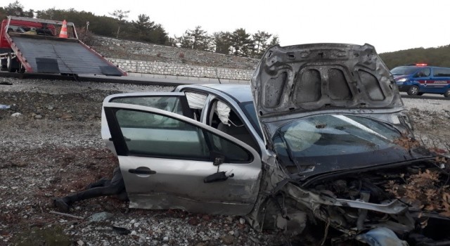 Tavşanlıda trafik kazası: 2 yaralı