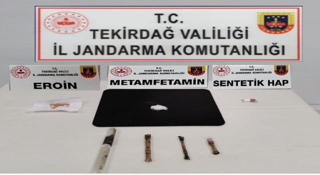 Tekirdağda jandarma uyuşturucuya geçit vermedi: 5 gözaltı