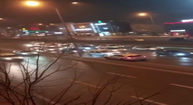 Ters yönden E-5 Karayoluna girdi, trafiği birbirine kattı