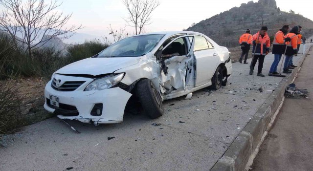 Tokatta gizli buzlanma zincirleme kazaya neden oldu: 9 yaralı