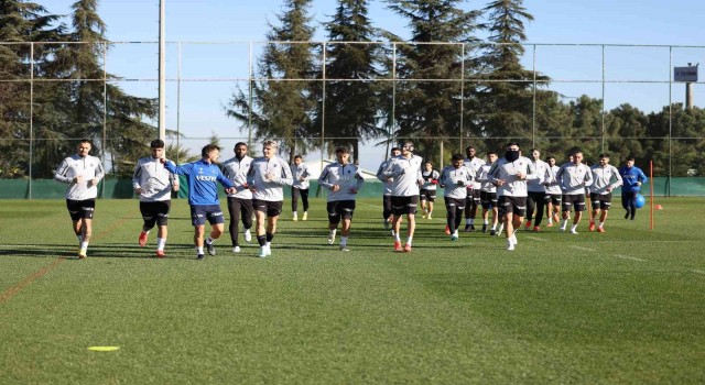 Trabzonsporda moralli antrenman