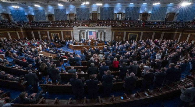 Trump'tan Cumhuriyetçilere Temsilciler Meclisi Başkanı olarak McCarthy'yi destekleme çağrısı