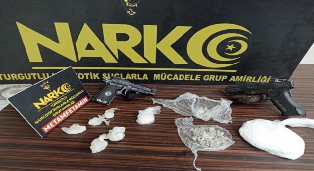 Turgutluda uyuşturucu operasyonunda 2 tutuklama