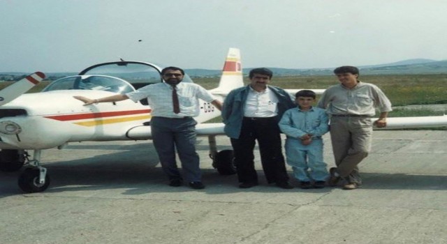 Türkiyeyi göklere çıkaran Bayraktarın ilk uçuş hikayesi
