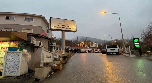 Turnuvaya giden öğrencileri taşıyan kamyonet kaza yaptı: 6 yaralı
