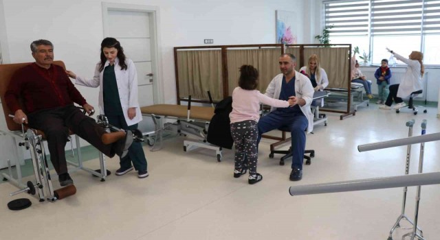 Urartu Göz fizik tedavide öncü oldu