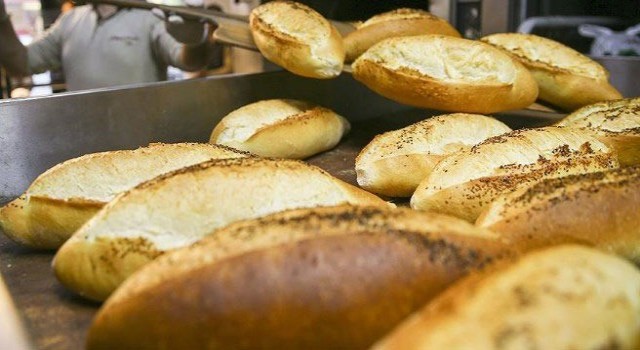 Uşakta ekmek satışı 3 farklı fiyattan yapılıyor