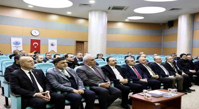 Vali Dr. Kızılkaya Yatılı Hafızlık Kuran Kursu istişare toplantısına katıldı