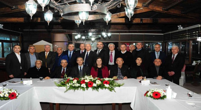 Vali Nehrozoğluya Balçovada vefa gecesi