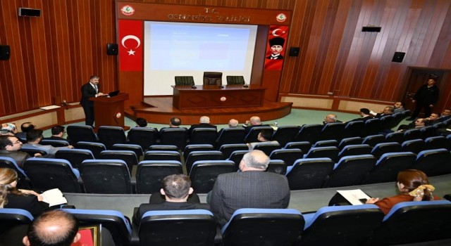 Vali Yılmaz: Bağımlılıkla mücadeleye zorunluluk anlayışıyla yaklaşırsak, başarılı olamayız