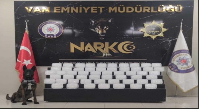 Vanda 39 kilo uyuşturucu ele geçirildi