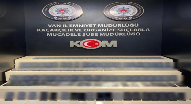 Vanda gümrük kaçağı malzemeler ele geçirildi