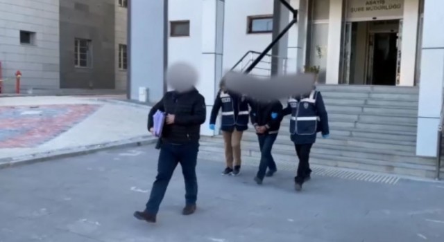 Vanda oto hırsızı tutuklandı