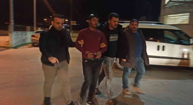 Yabancı uyruklu şahıslar kavga etti: 2 yaralı