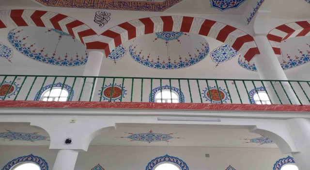 Yanan caminin tadilatında sona gelinde