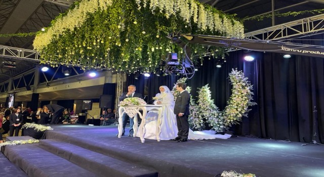 Yargı ve siyaset camiasını bir araya getiren düğün