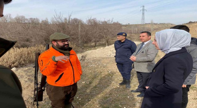 Yazıhanda yaban domuzlarıyla etkin mücadele