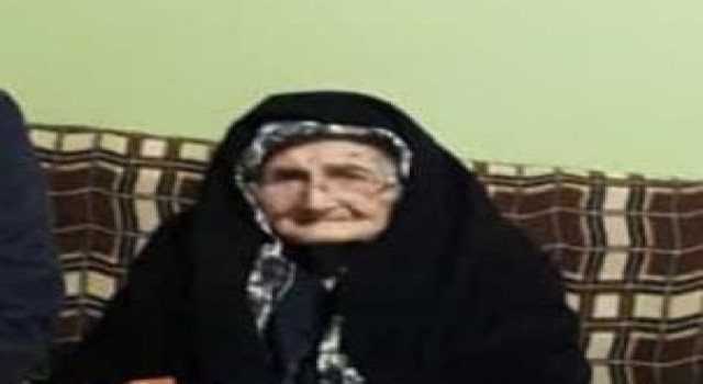 Yemek yaparken elbiseleri tutuşan yaşlı kadın yanarak öldü