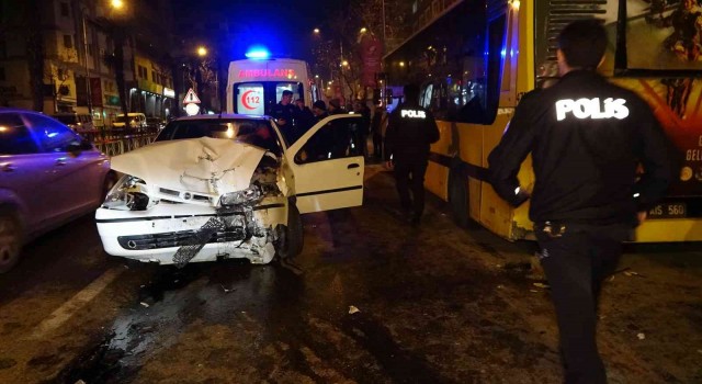 Yeni yıla kaza yaparak girdiler