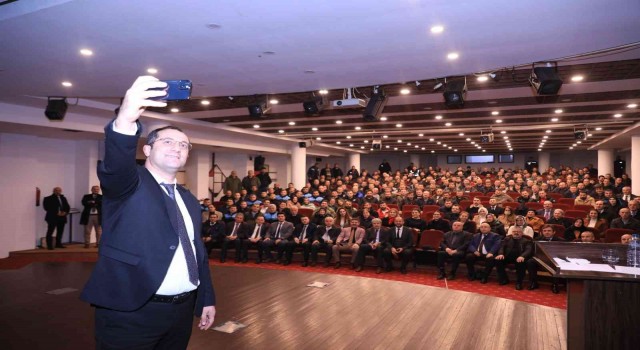 Yeni yılda personeli ile buluştu, hedeflerini anlattı