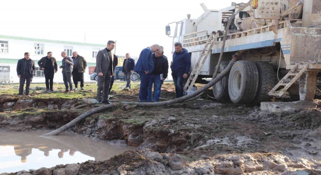Yenişehirde Çakmaklı Mahallesinin içme suyu sorunu çözülüyor