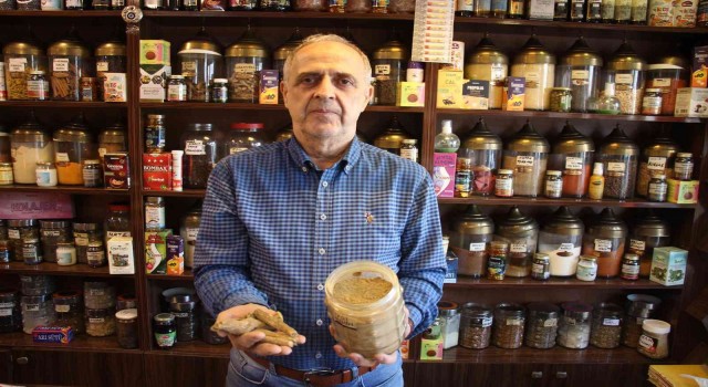 Yeryüzünün en güçlü antibiyotiği udi hindi vatandaşları hastalıklara karşı koruyor