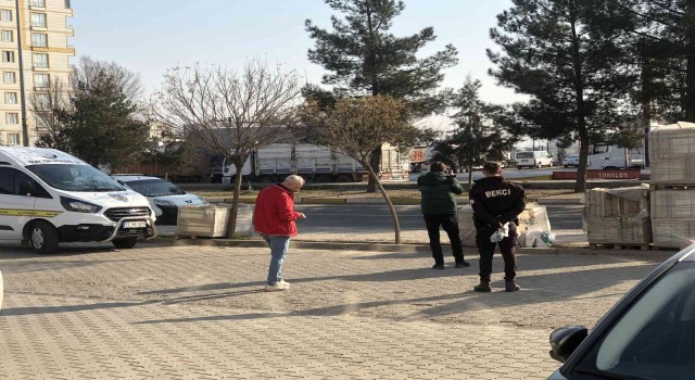 Yol kenarına bırakılan çalıntı su dinamosu polisi hareke geçirdi