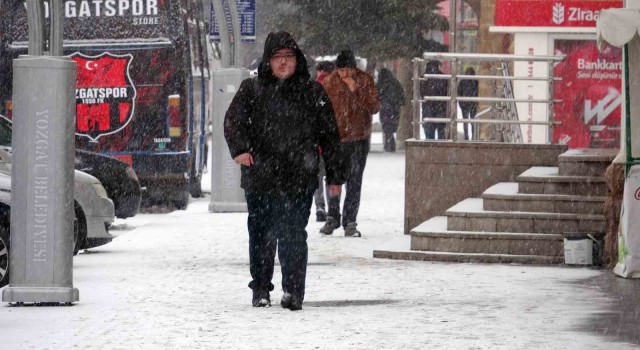 Yozgatta kar yağışı etkili oldu