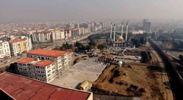Yunusemrenin Meydan Projesine bir eser daha