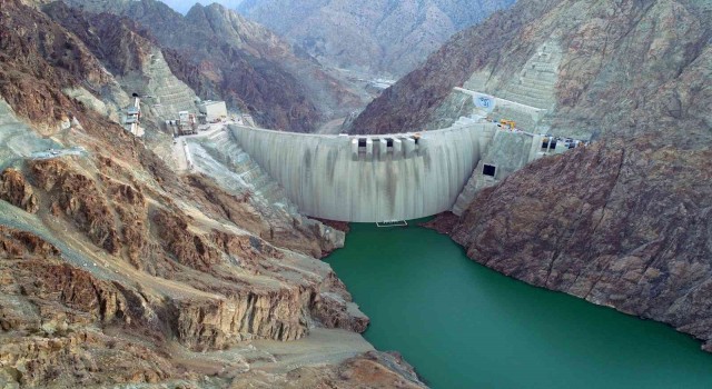 Yusufeli Barajında su seviyesi 62 metre oldu