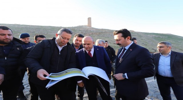 Zerzevan Kalesinde “Ziyaretçi Karşılama Merkezi” inşa ediliyor