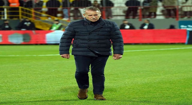Ziraat Türkiye Kupası: Ümraniyespor: 1 - Trabzonspor: 0 (İlk yarı)
