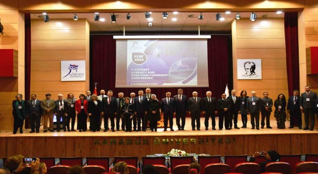 1. Gelecek Okuryazarlığı ve Stratejik Öngörü konferansı KBÜde yapıldı