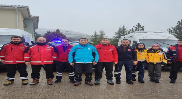 19 sağlık görevlisi Kahramanmaraşa doğru yola çıktı