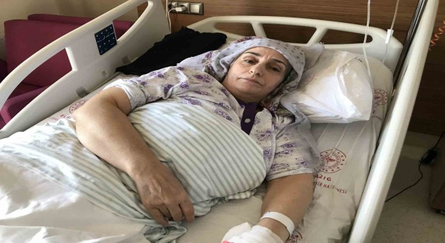 33 saat sonran enkazdan çıkartılan depremzede, “AFADın ışığını görünce ağladım”