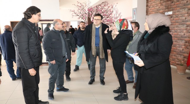 581 depremzede Kütahyadaki barınma merkezlerine yerleştirildi