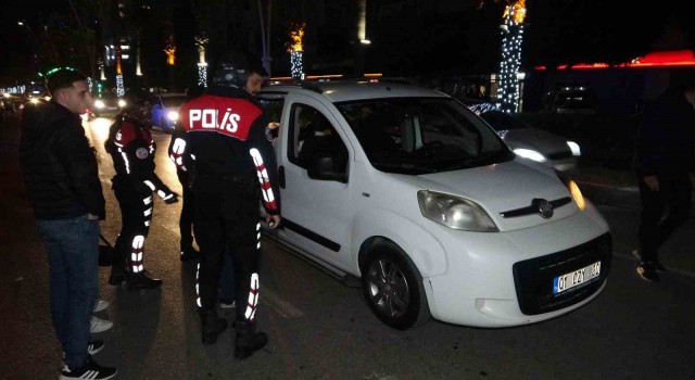 Adanada 2 bin polisle uygulama