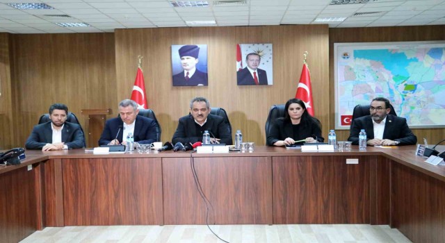 Adanada eğitim öğretimin başlama tarihi 13 Marta ertelendi