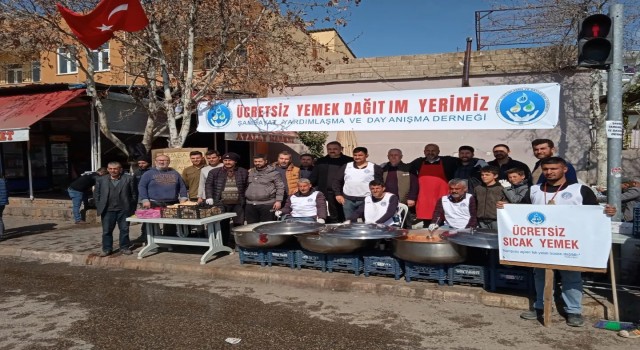 Adanada öğrenci ve öğretmenlerden örnek seferberlik