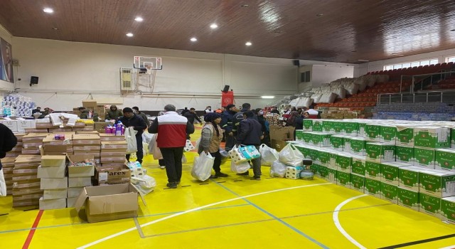 Adıyaman'da ilk sosyal market açıldı