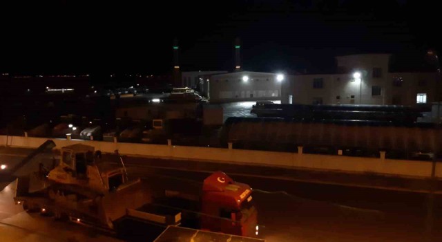 Afyonkarahisardan 79 iş makinesi ve 80 kişilik ekip deprem bölgesine gitti