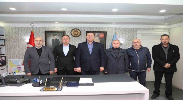 Akyazı Belediyesinden depremzedeler için yardım kampanyası