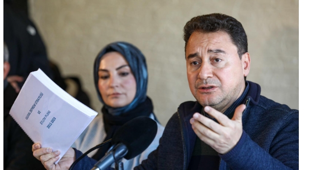 Ali Babacan: ‘Bağış ve yardımlardan yapılan harcamalar açıklanacak mı?’
