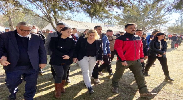 Alman bakanlar, depremin merkezi Pazarcıkı ziyaret etti