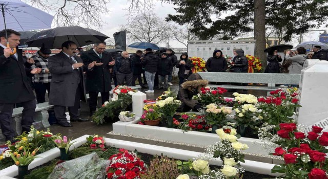 Almanyada Hanaudaki ırkçı saldırının kurbanları unutulmadı