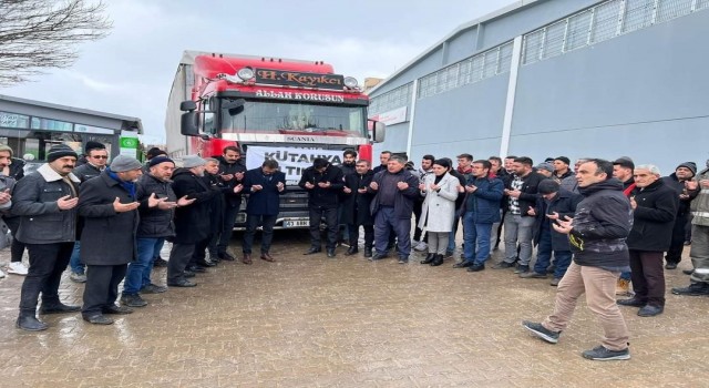 Altıntaştan deprem bölgesine bugüne kadar 24 tır yardım sevk edildi