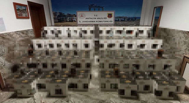 Antalyada 3 bin 48 şişe kaçak alkol ele geçirildi