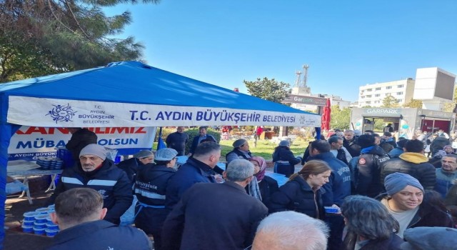 Aydın Büyükşehir Belediyesinden Miraç Kandilinde helva hayrı
