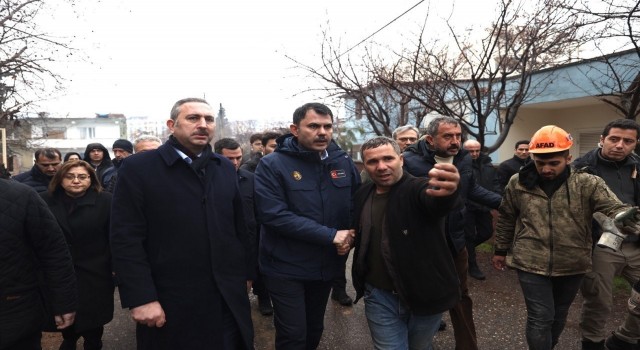 Bakan Kurum: “TOKİmizle tüm birimlerimizle inşa faaliyetlerini yürüteceğiz